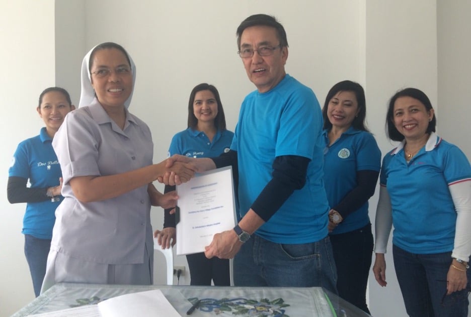 Donation of a dental clinic to the SSMH is now official